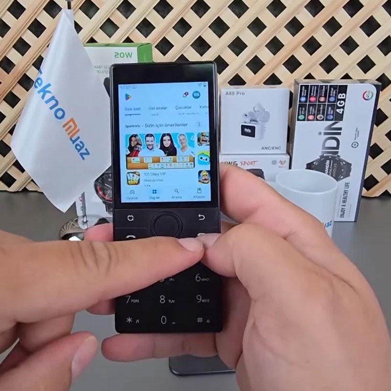 Unlock QIN F22 4G LTE MINI Android Smartphone Phone Keyboard Google Play Mobile