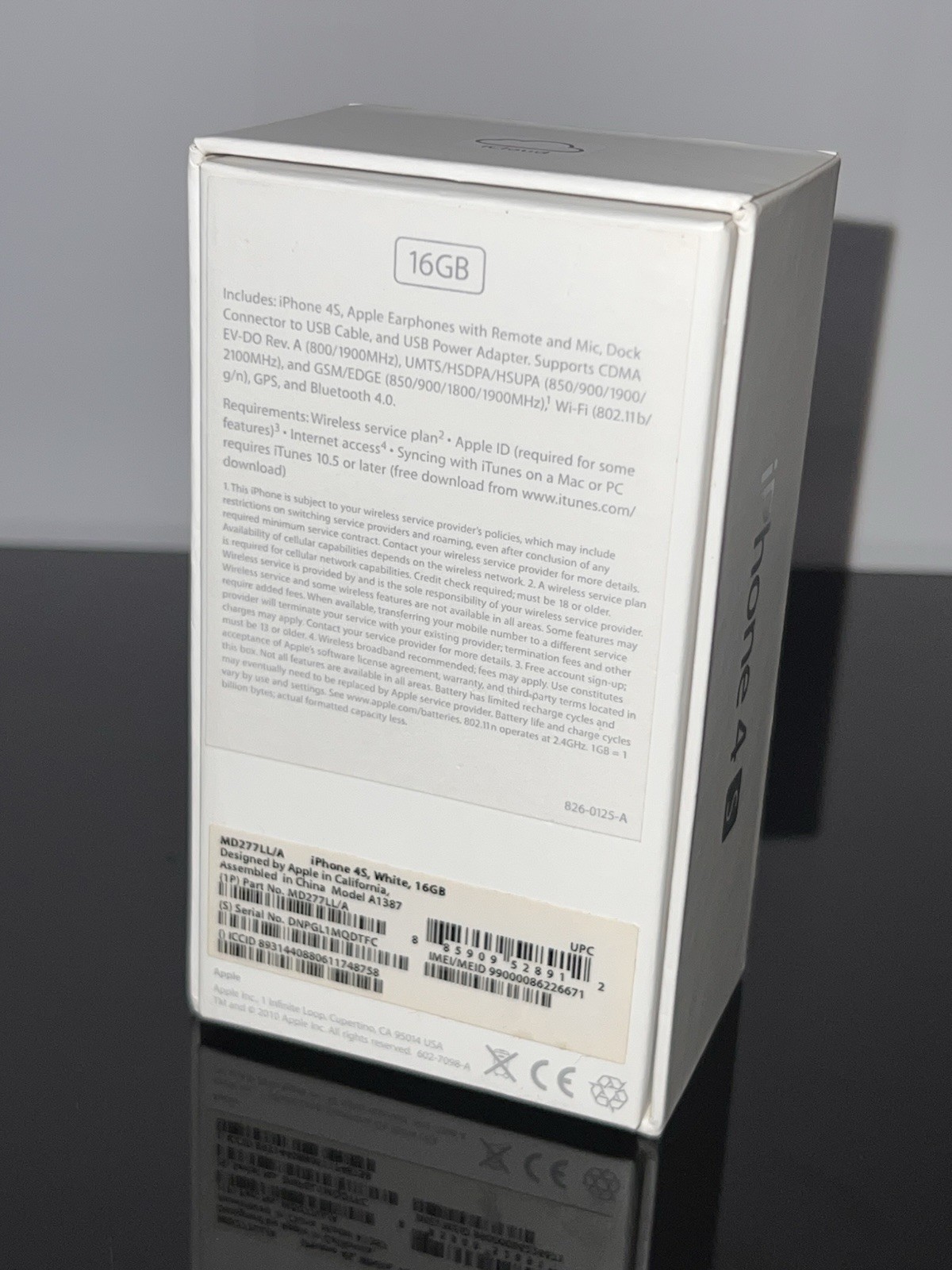 RARE New iPhone 4S 16GB White. Never Been Used. In Original Box (Collectible)