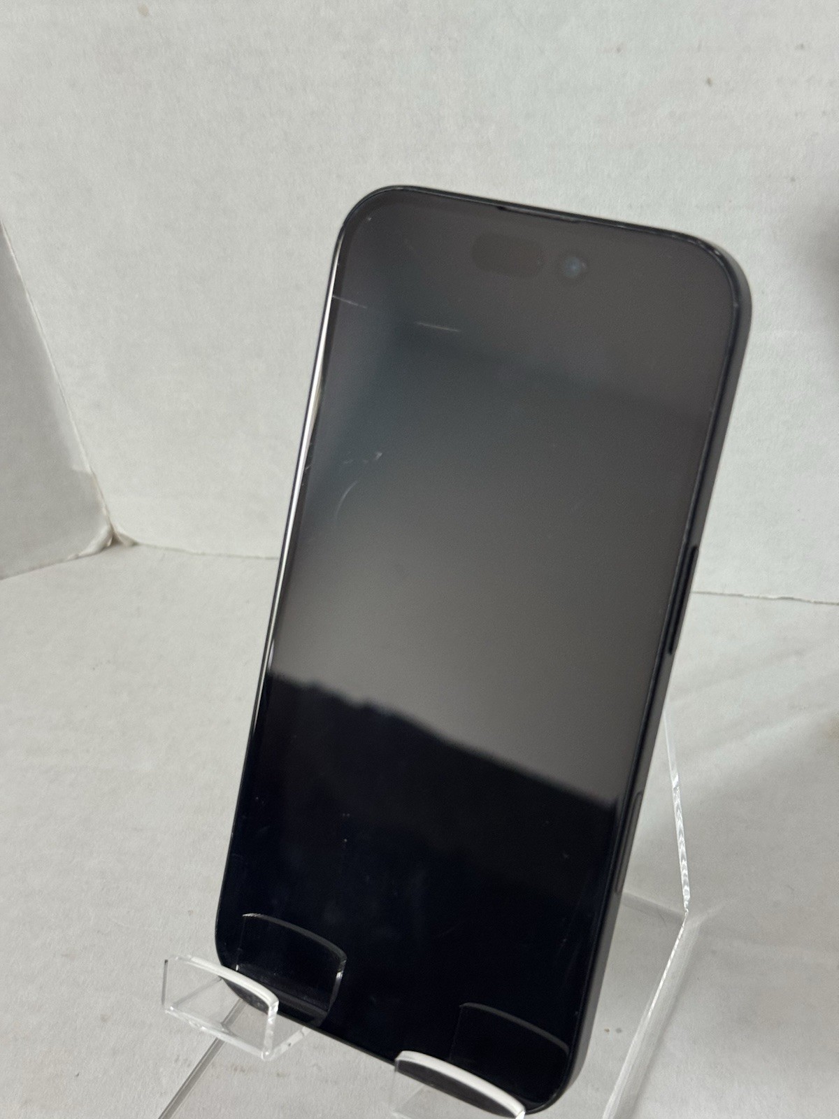 APPLE IPHONE 16 – 128GB – UNLOCKED – 100%bh- BLACK- SEE PICTURE