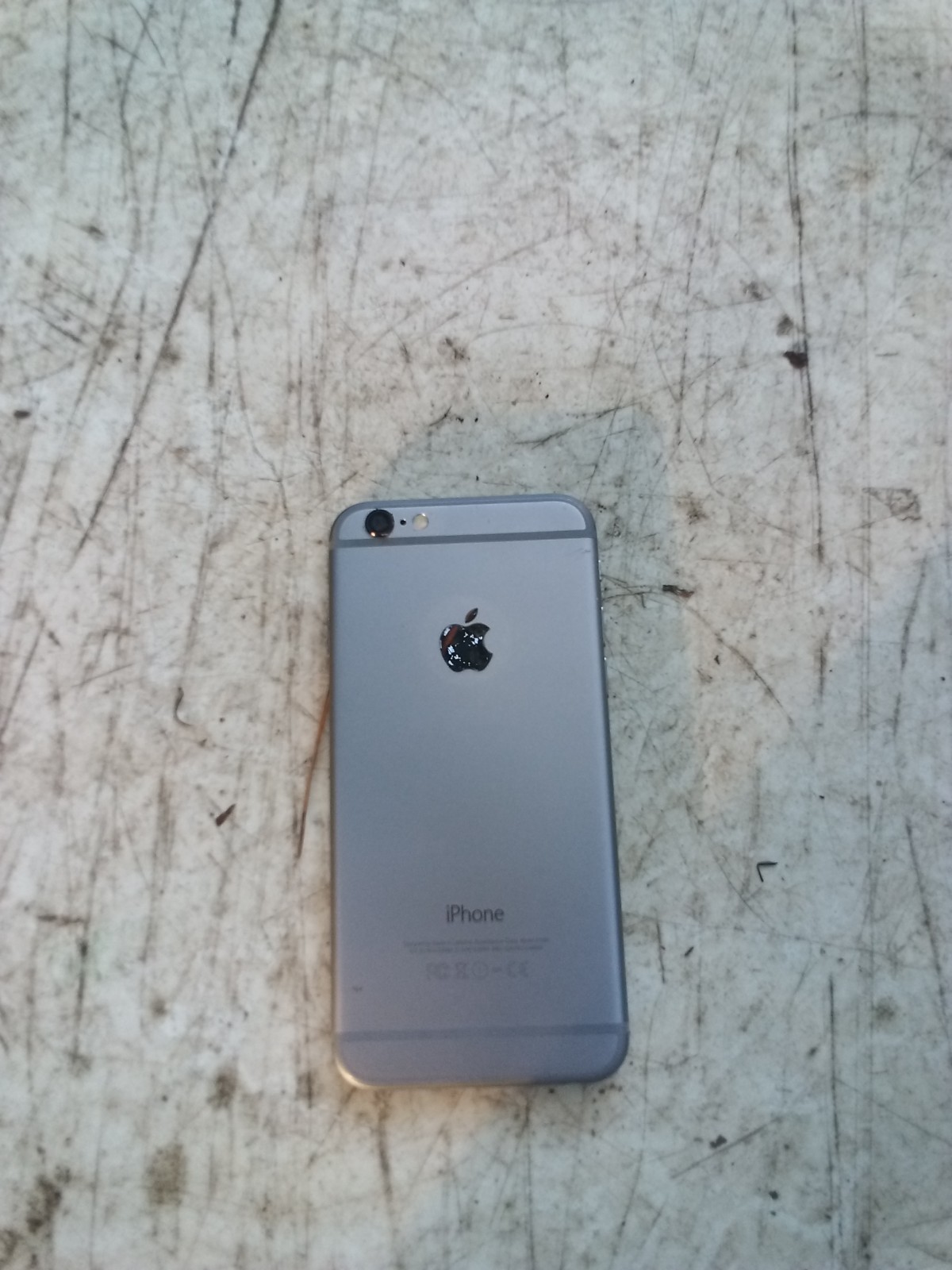 iPhone 6 Space Gray 64GB iOS 12 Unlocked A1549 NG4W2LL/A