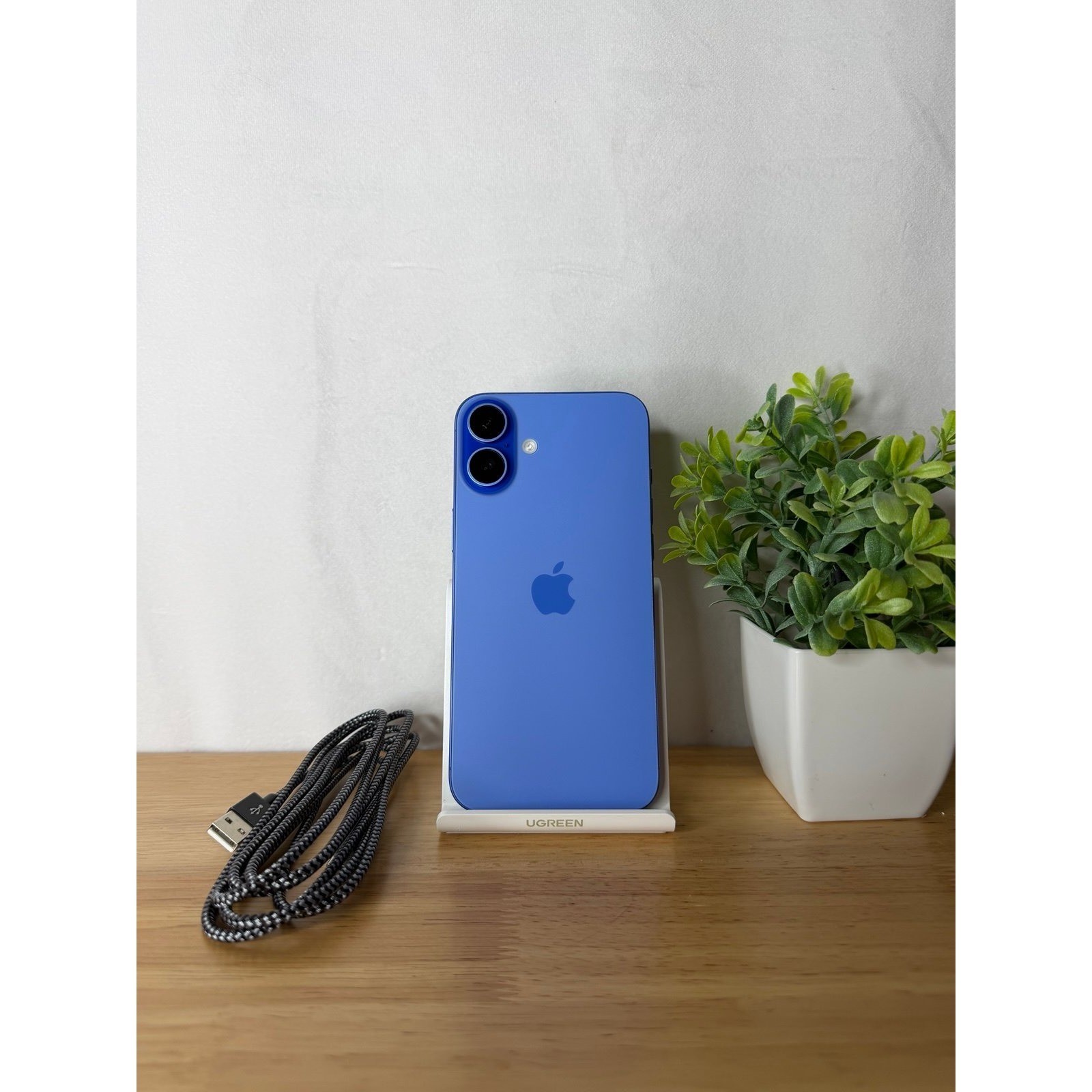 Apple iPhone 16 Plus 128GB Ultramarine – AT&T / Cricket / H20 – Good Condition
