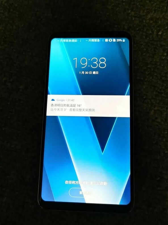 95%Ne w LG V30 – 64GB/128GB- Multicolor Factory Unlocked Very good