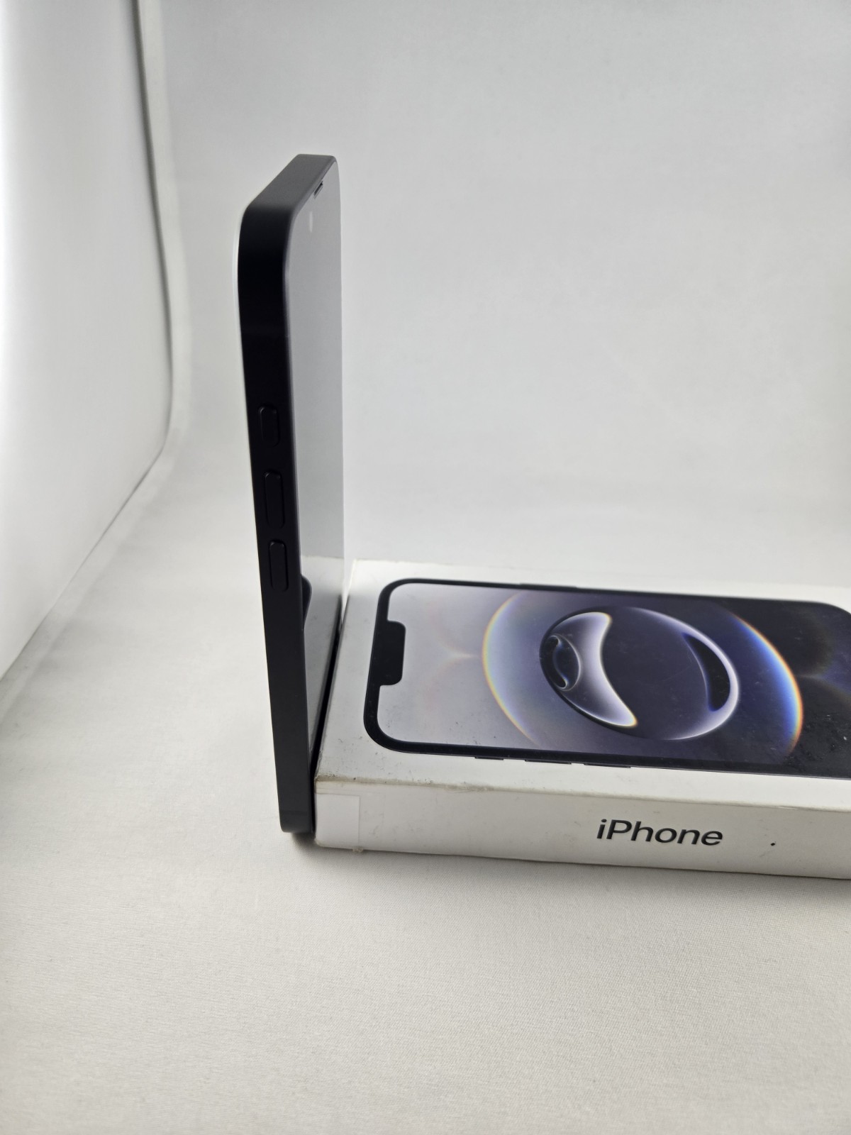 iPhone 16e 128gb Black Boost Mobile