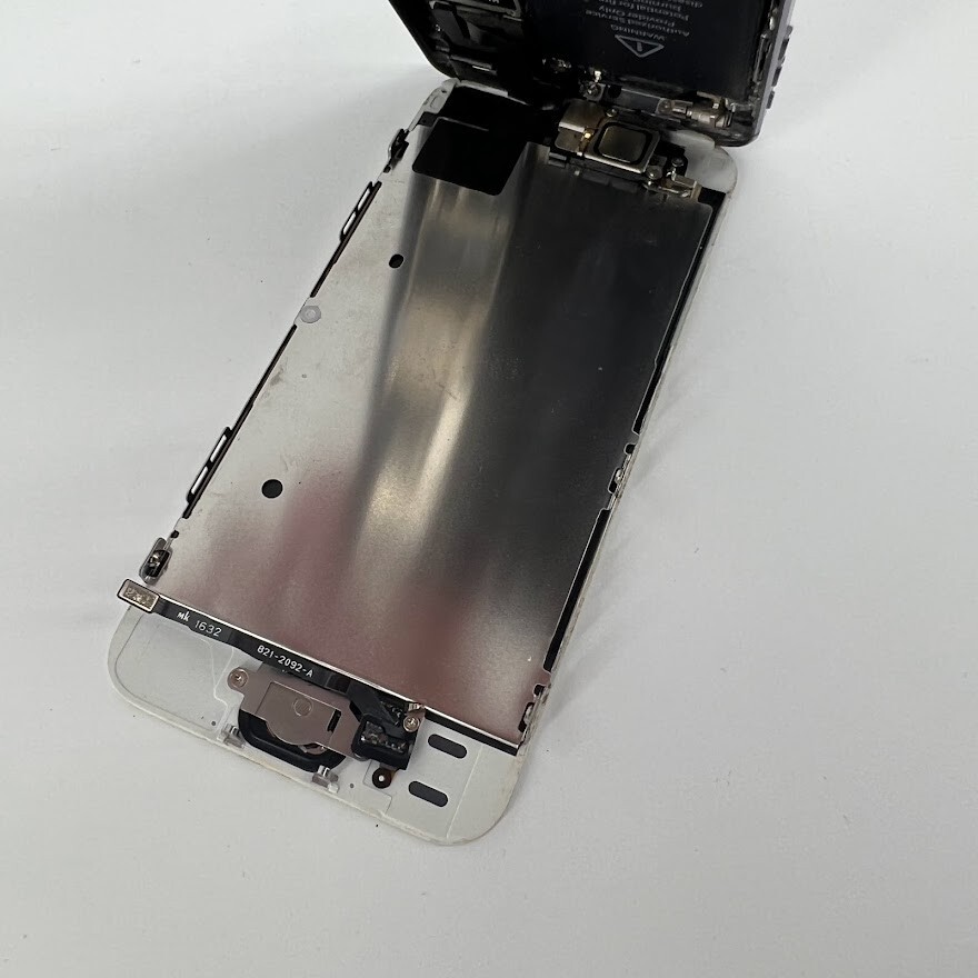 Apple iPhone 5S – 16GB Space Gray (C Spire) A1453 (CDMA + GSM) FOR PARTS/REPAIR