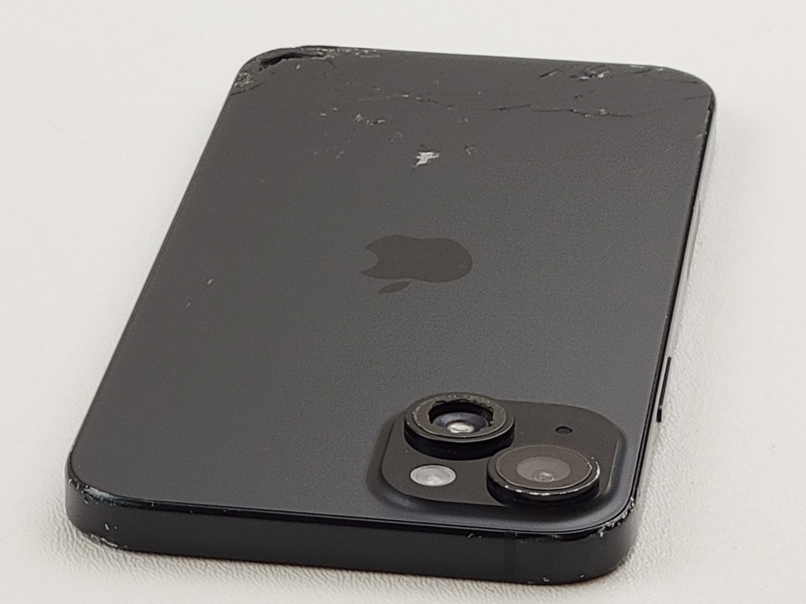 Apple iPhone 15 Plus (A2847) 128GB – Black (Unlocked) – *DAMAGED* – Clean IMEI