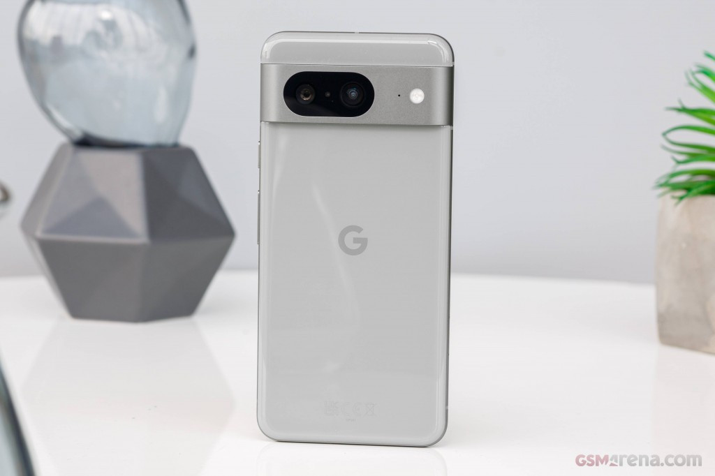 Google Pixel 8 Google Tensor G3 8+256GB 6.2″ OLED Android Brand New Sealed