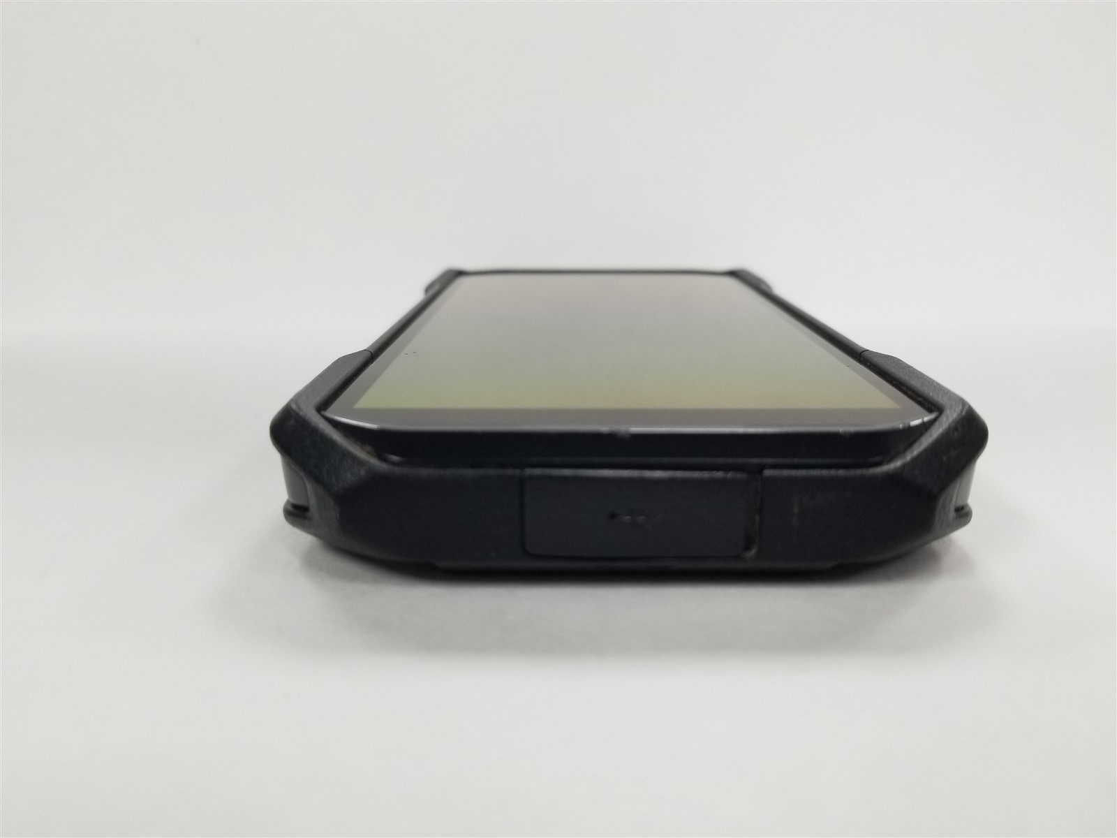 Kyocera DuraForce Pro 3 128GB Black E7200 (Verizon) Fully Functional DG8631