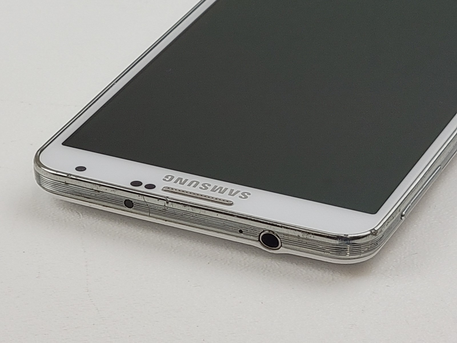 Samsung Galaxy Note 3 (SM-N900A) 32GB (AT&T) Smartphone – Clean IMEI – H3610