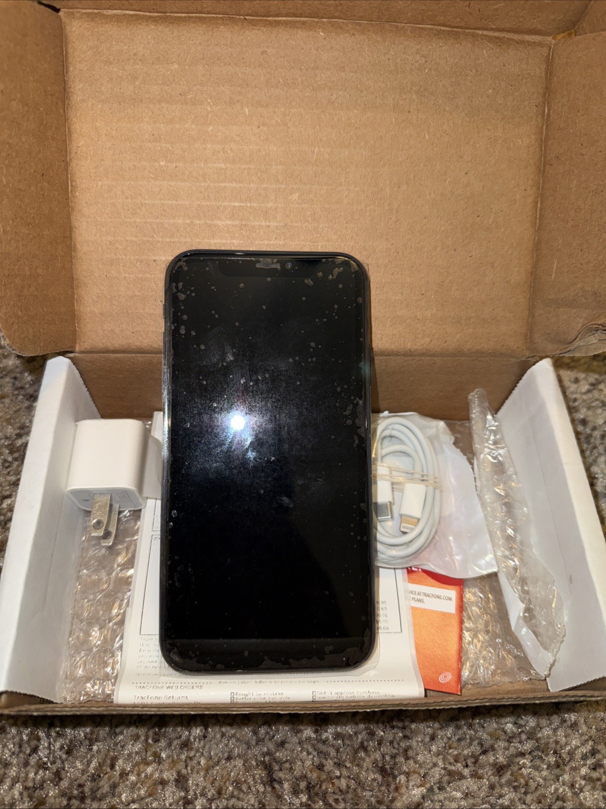 Apple iPhone XR Black -64GB -MH5F3LL/A A1984 -Locked Tracfone
