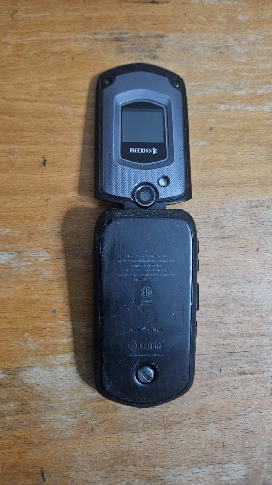 Kyocera Duraxtp E4281 – 16GB – Black (Sprint)