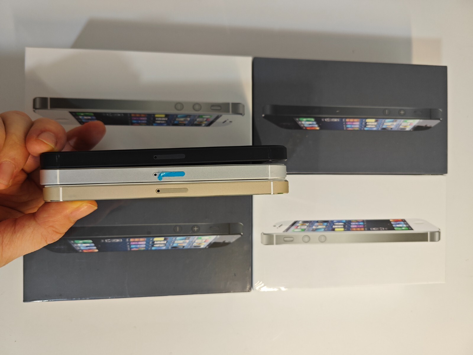 Apple iPhone 5 16GB – Unlocked white black gold Grade A+ Condition IOS SALE BR