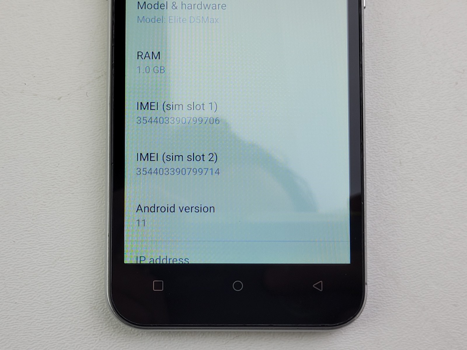 SKY Devices Elite D5Max – 16GB – (GSM Unlocked) Dual SIM Smartphone – H5281