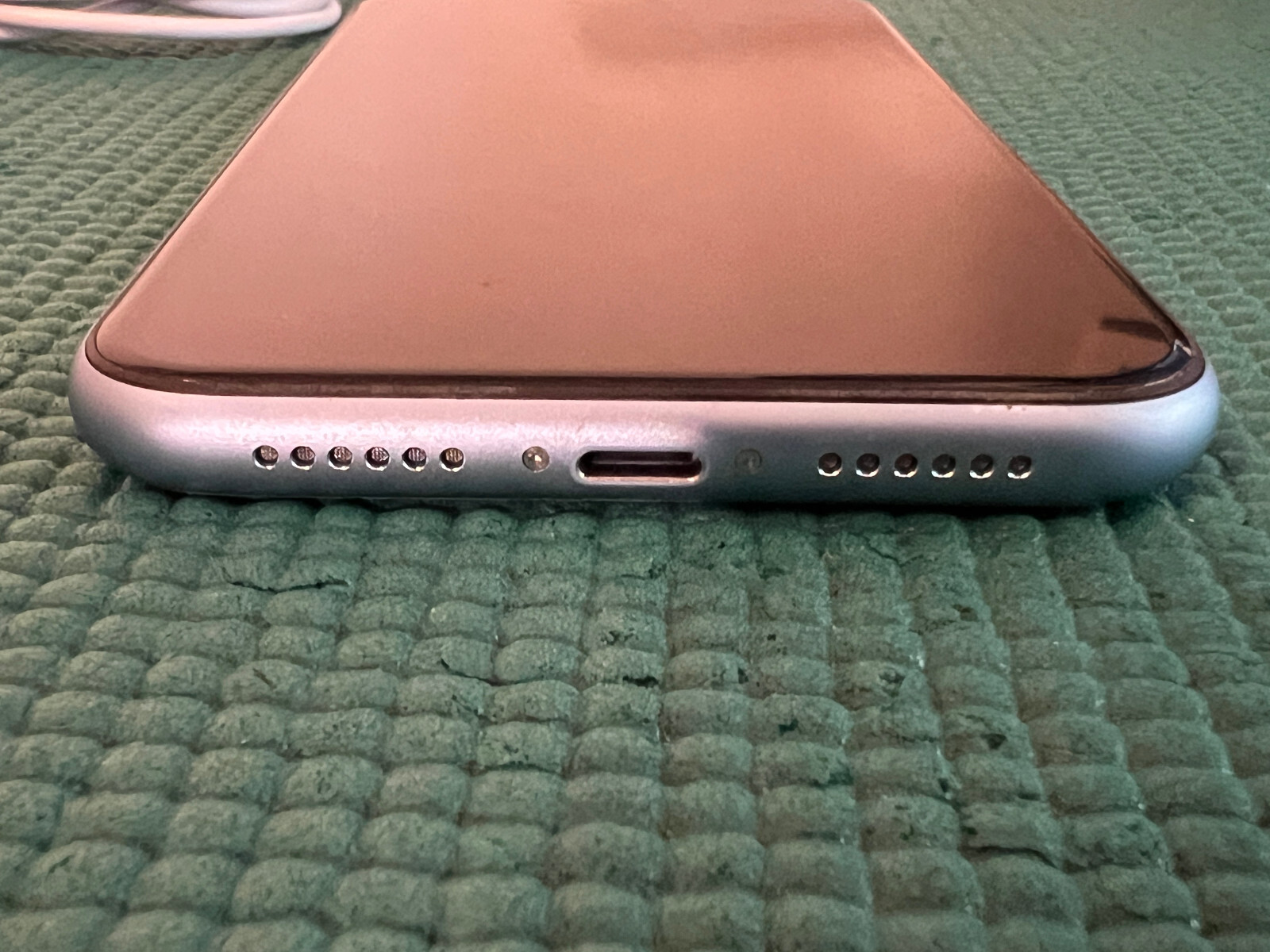 Apple iPhone XR – 64GB – Blue (Unlocked) A1984 CDMA + GSM