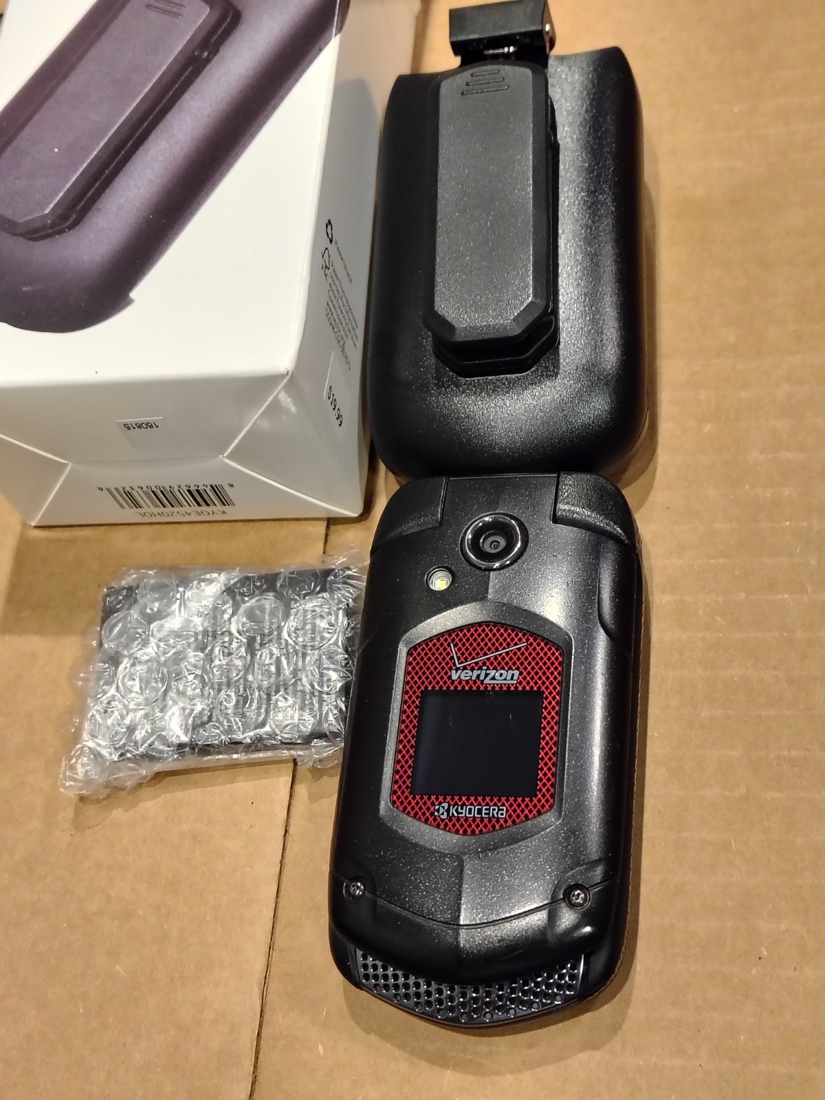 KYOCERA DuraXV+ Verizon 3G Rugged Flip Phone (E4520PTT) – TESTED w/ belt holster