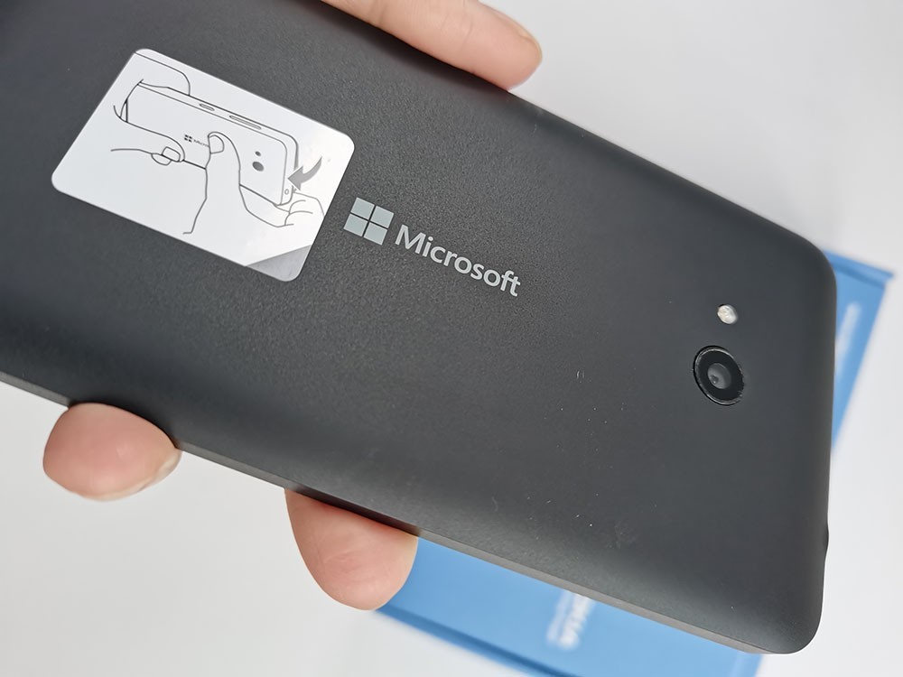 Microsoft Lumia 640 LTE Dual SIM RM-1113 Unlocked 4G 8GB Smartphone microSDXC