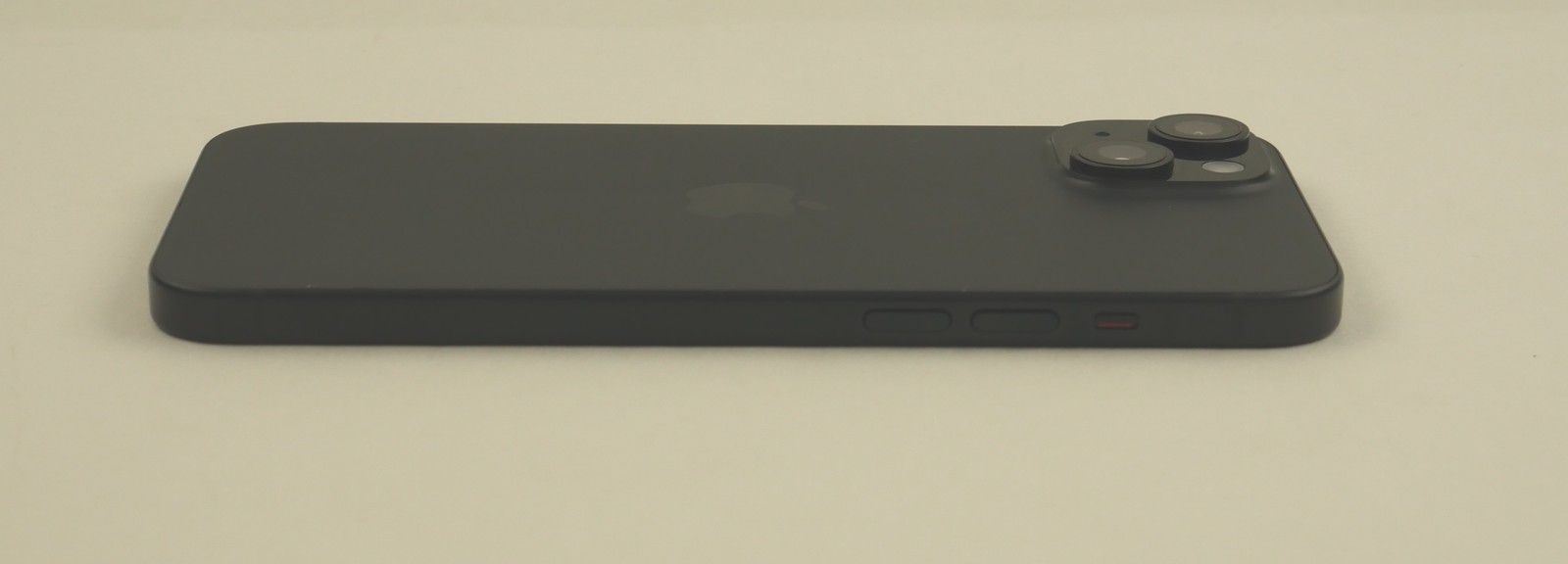 Apple iPhone 15 Plus 128GB Black MTXR3LL/A Grade B Unlocked NO SIM