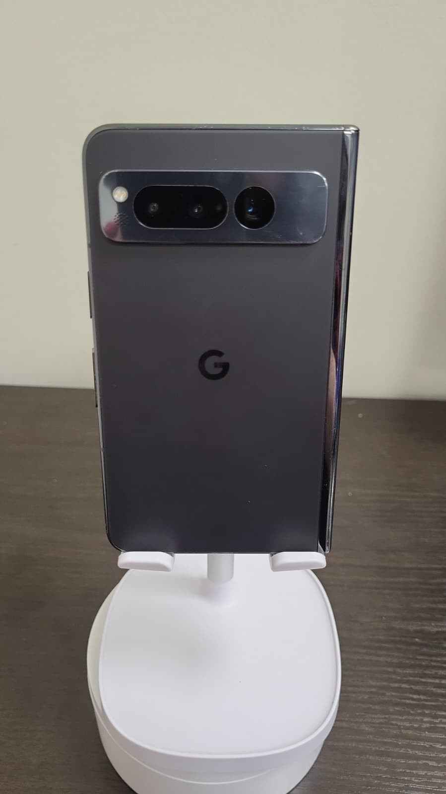 Google Pixel Fold 5G – 256 GB – Obsidian (Unlocked) B GRADE COSMETIC/LCD DAMAGE