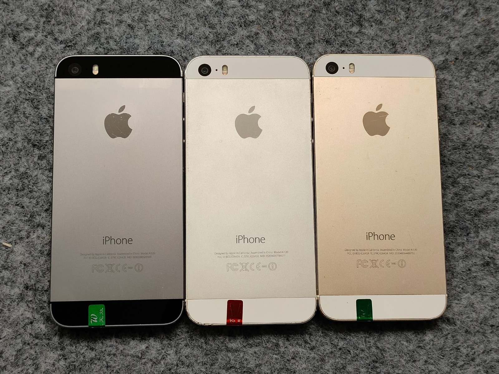 Apple iPhone 5s 16/32/64GB Gray/Silver/Gold Factory UNLOCKED any carrier 90%N ew