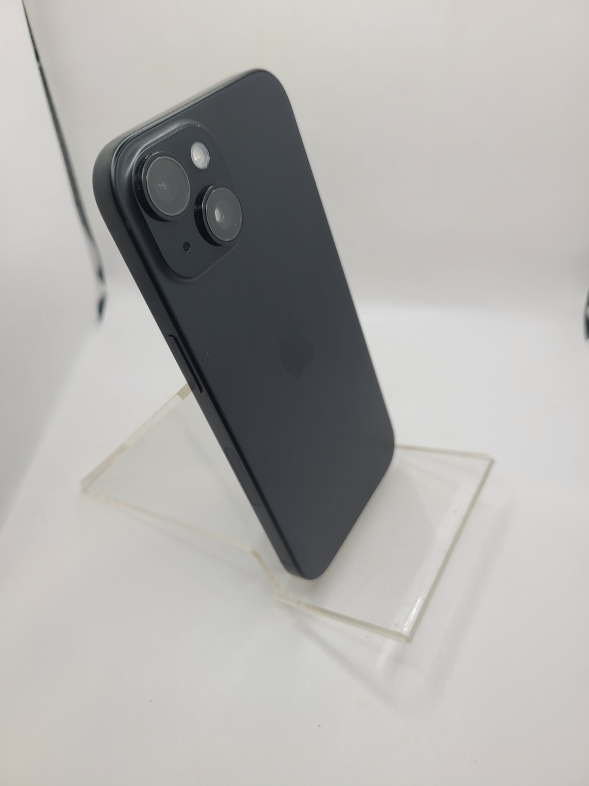 Apple iPhone 15 A2846 AT&T Carrier ONLY Black Titanium 128GB iOS 26.5