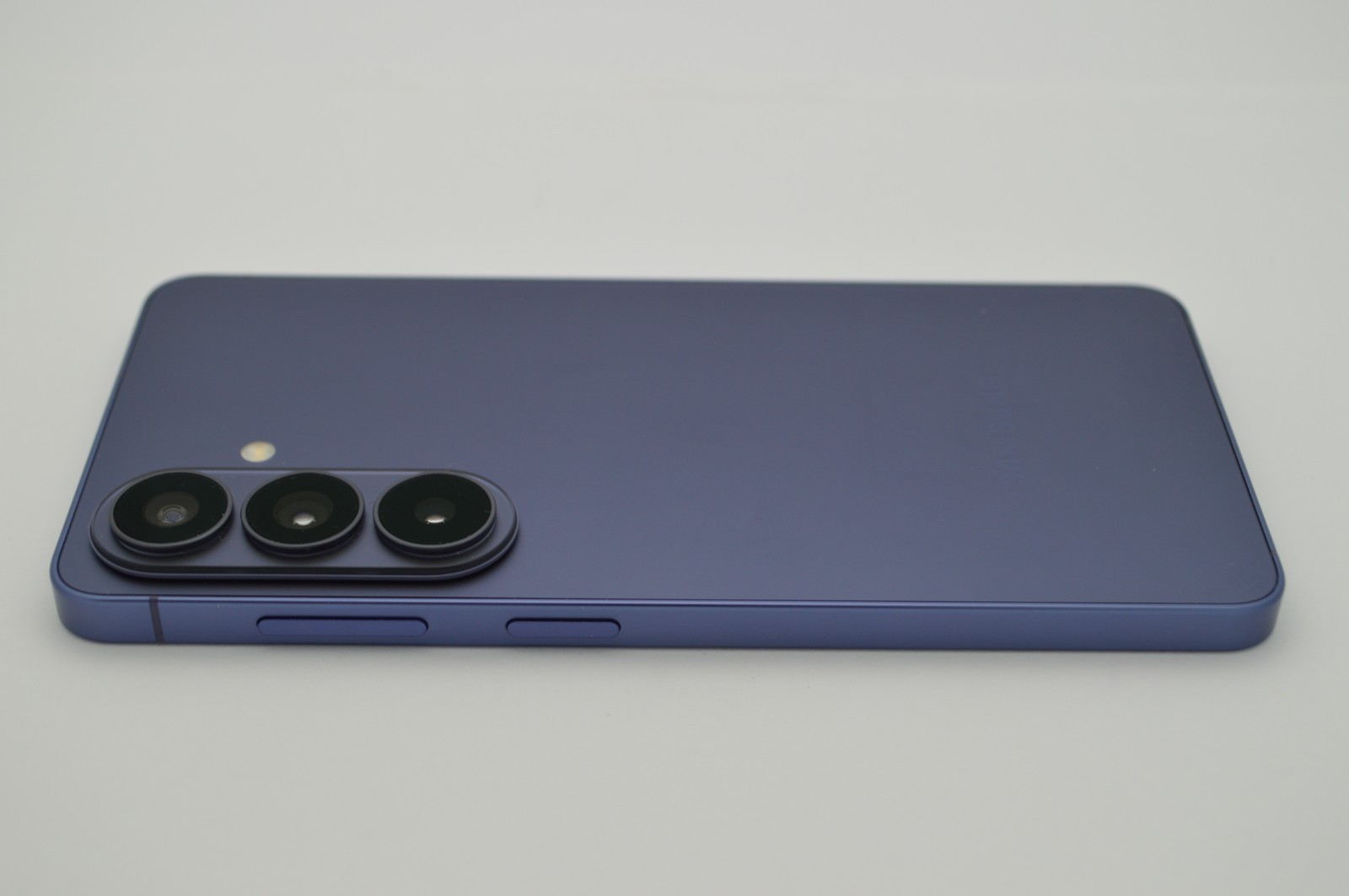 OPEN BOX Samsung Galaxy S26 256GB SM-S942U COBALT VIOLET AT&T ONLY