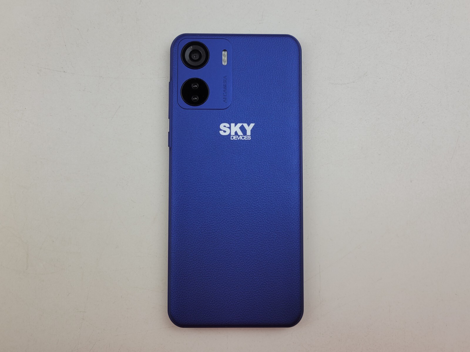 SKY Devices Elite D65 – 32GB – (GSM Unlocked) Dual SIM Android Go Smartphone