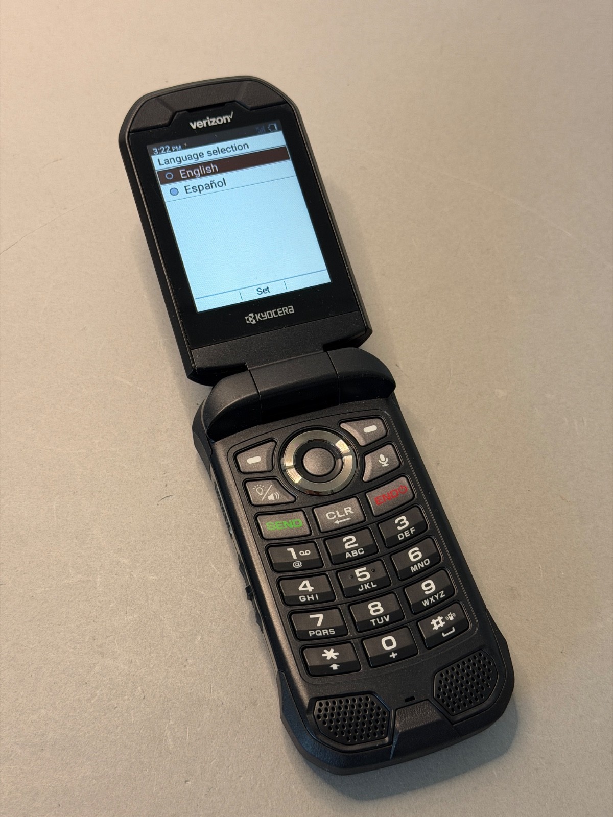 Fair Kyocera DuraXV Extreme E4810 16GB Black Verizon Unlocked Flip Phone