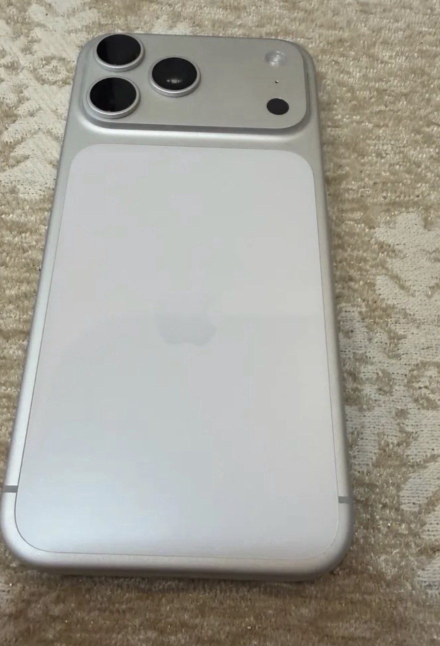 Apple Silver Smartphone Bar Style with Triple Rear Camera Sleek Design