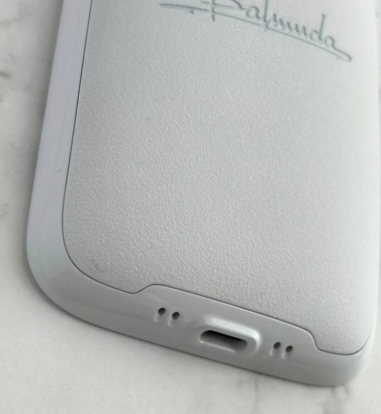 BALMUDA A101BM 128GB 6GB RAM Compact Smartphone Open Box 48.0MP Android