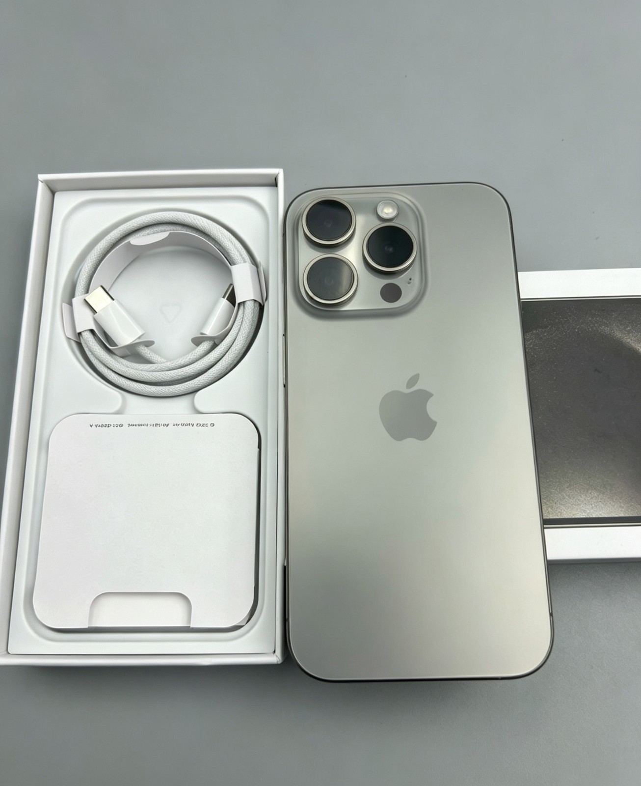 iPhone 15 Pro Max 256GB Unlocked Good Condition All Colors Fully Functional