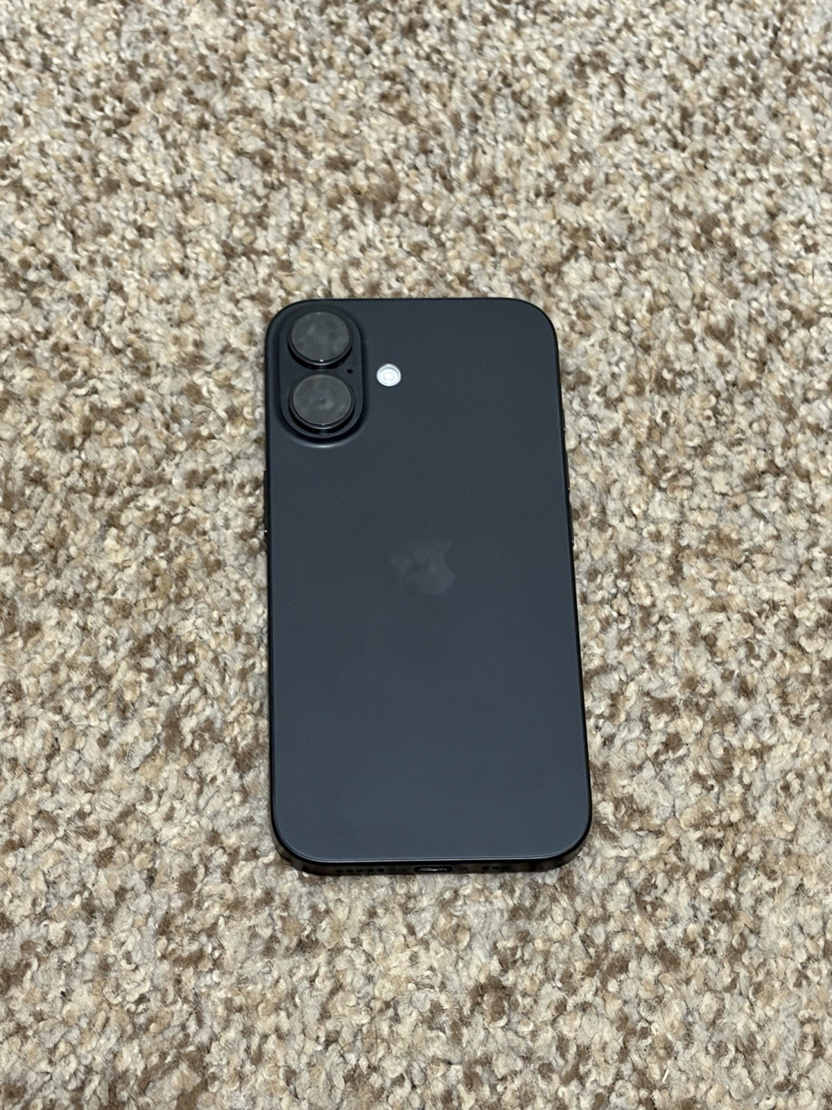 Apple iPhone 16 128GB Black Unlocked Read Description