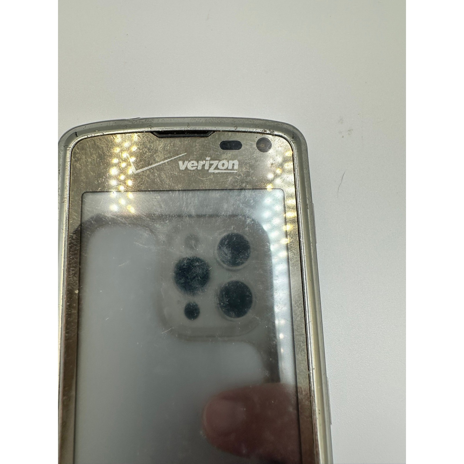 LG Dare VX9700 Verizon Wireless Cell Phone Purple Silver Retro Touchscreen