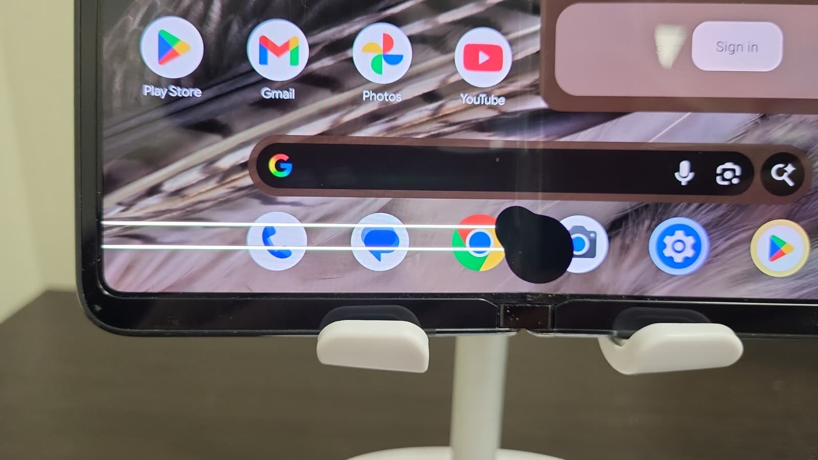 Google Pixel Fold 5G – 256 GB – Obsidian (Unlocked) B GRADE COSMETIC/LCD DAMAGE