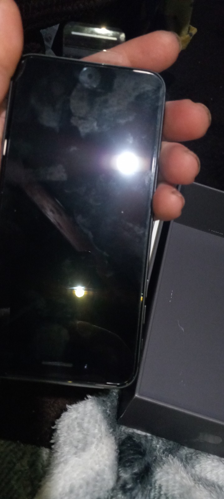 Brand New IPhone 8 64GB comes with everything in pictures