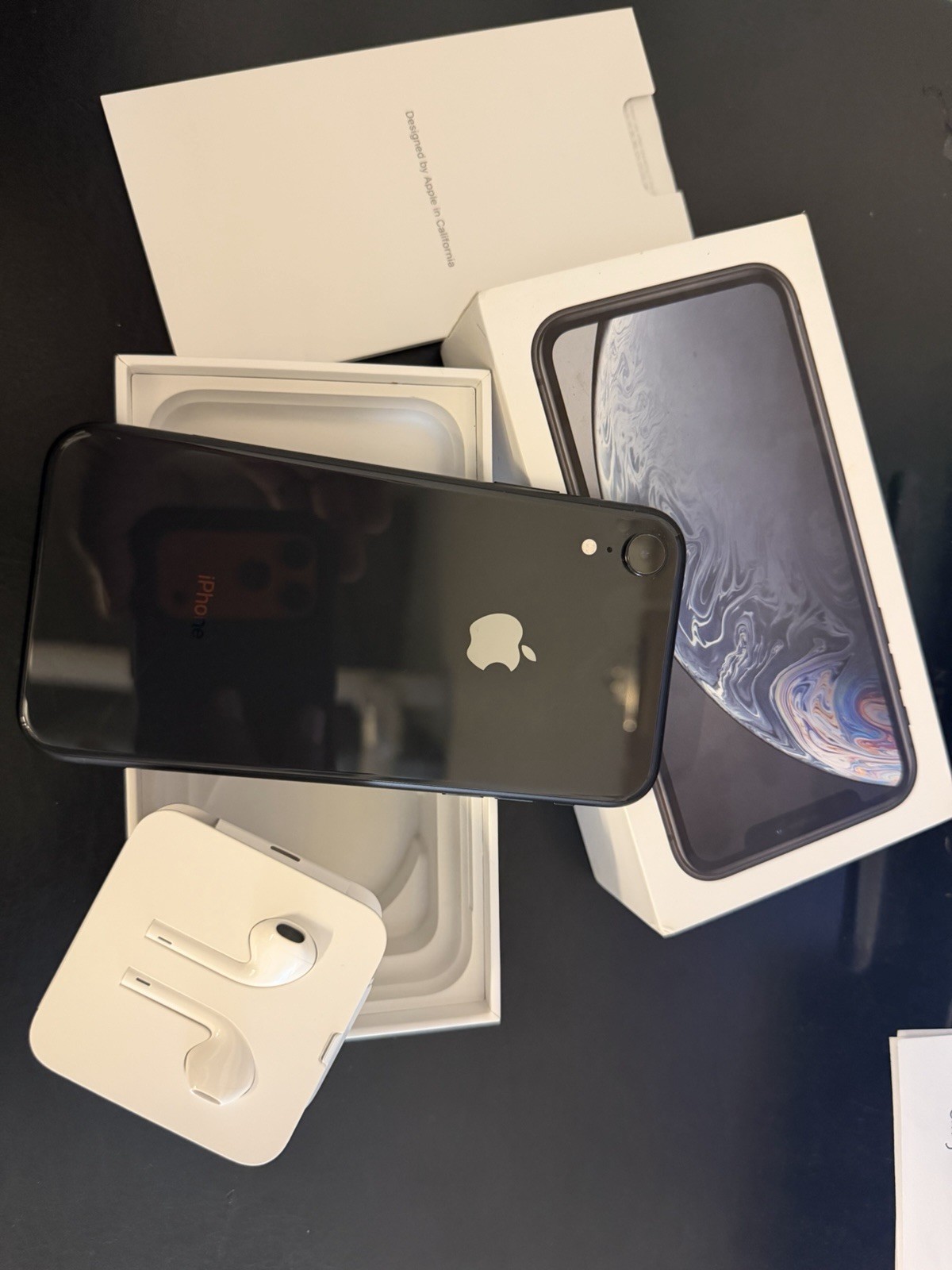 Unlocked iPhone XR 64GB Black Complete Excellent Condition