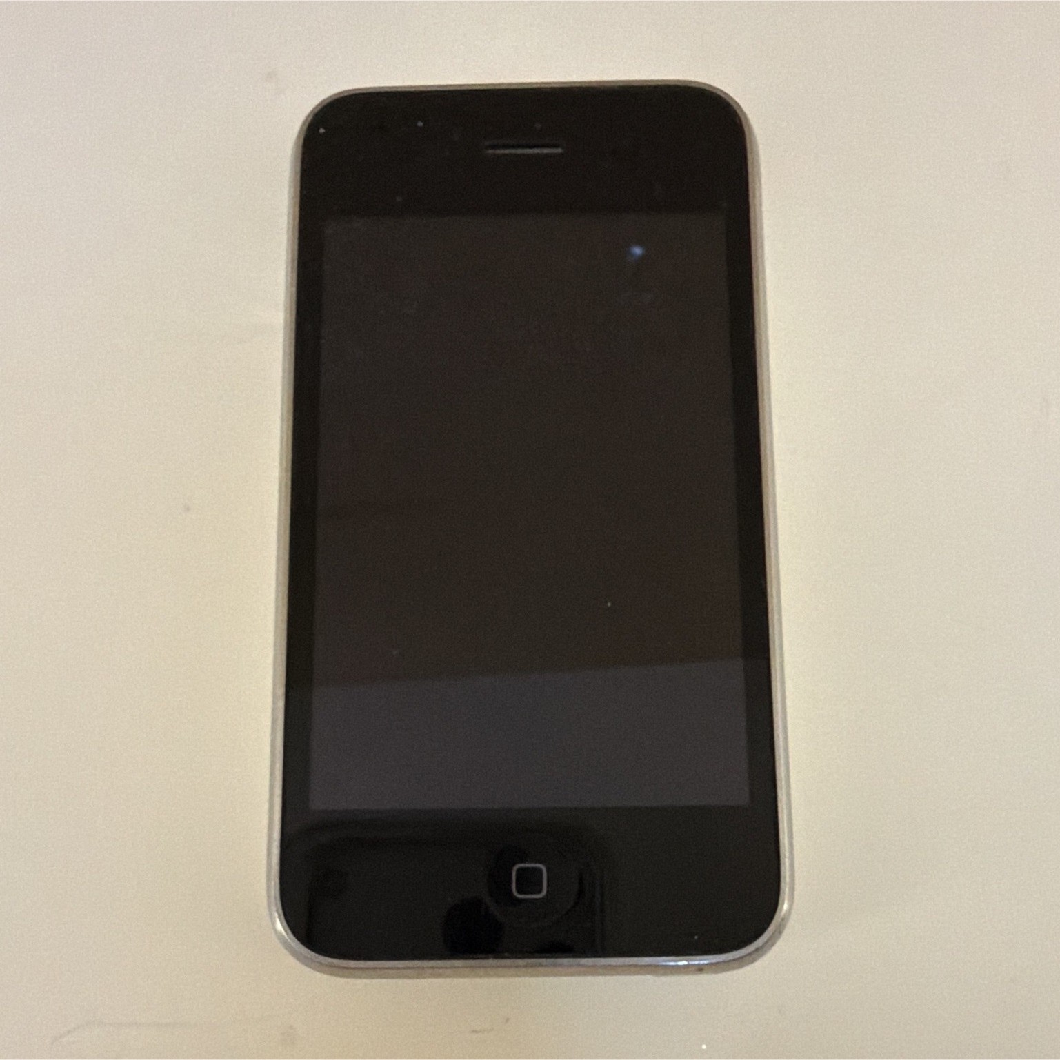 Apple iPhone 3G 16GB White AT&T GSM A1303 iOS 3.5in For Parts